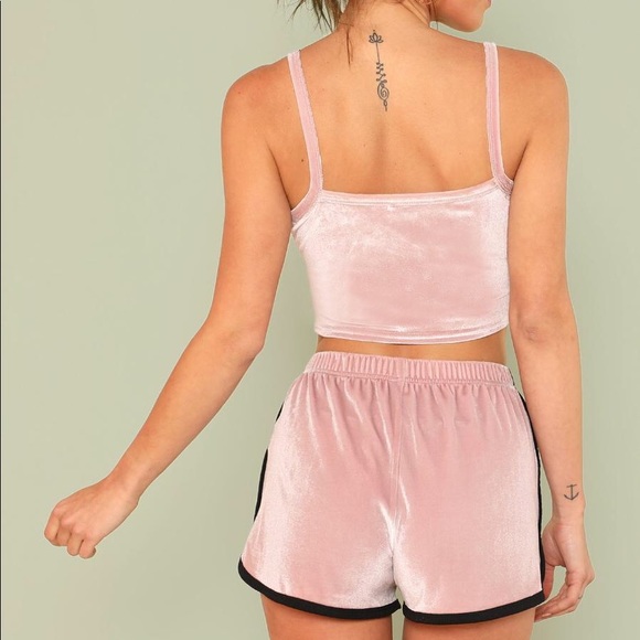 🆕Velvet soft BARBIE two piece sleepwear set - Picture 4 of 7